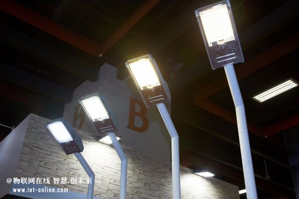 中国智慧城市建设 LED路灯成为应用关键